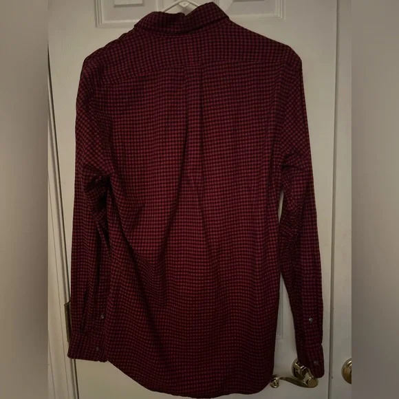 Ralph Lauren Red/Black checked button down. M Slim Fit - Picture 2 of 3